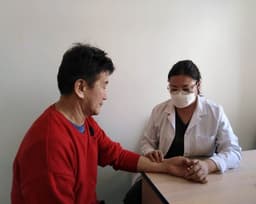 Уламжлалт эмчийн үзлэг